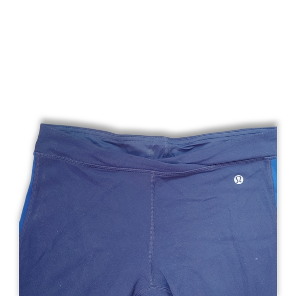 LULULEMON - Blue Striped Cropped Capri Yoga Leggings / Tights Size 2 - Picture 3 of 3